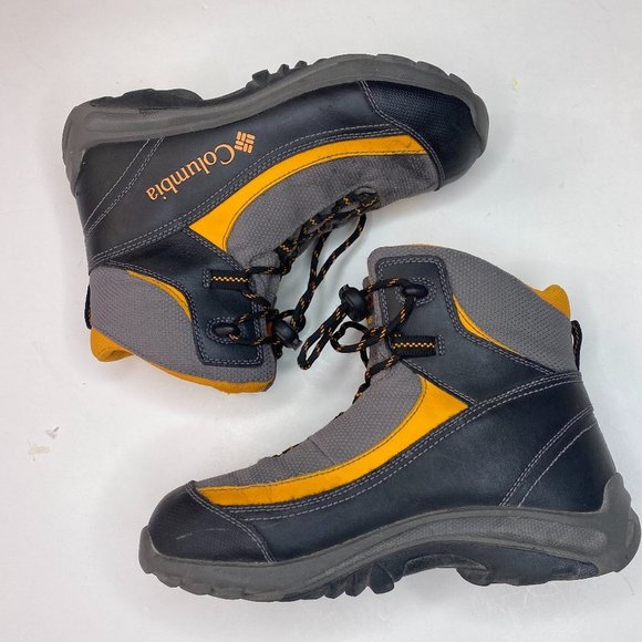 Columbia Youth Winter Trek Omni Grip size youth 4 in grey and orange winter boot - Picture 3 of 8